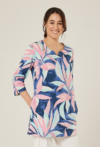 Esther Tunic