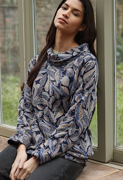 Bhavi Reversible Top