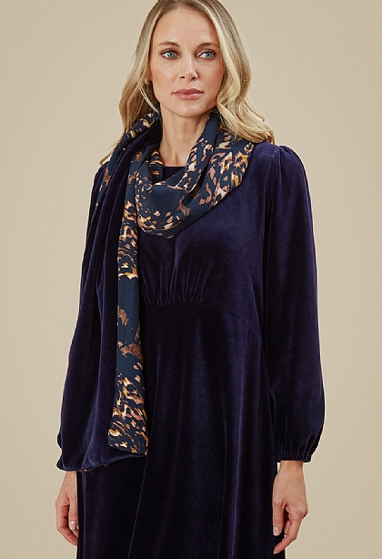 Victoria Shawl