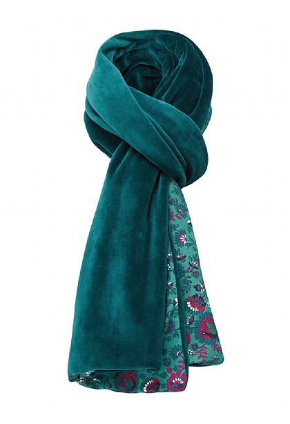 Victoria Velvet Scarf