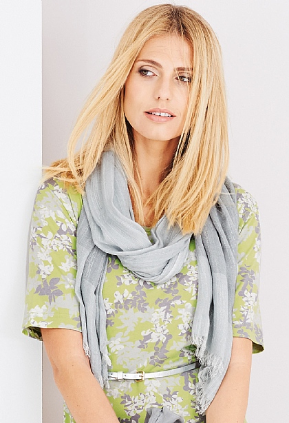 Two Tone Shawl